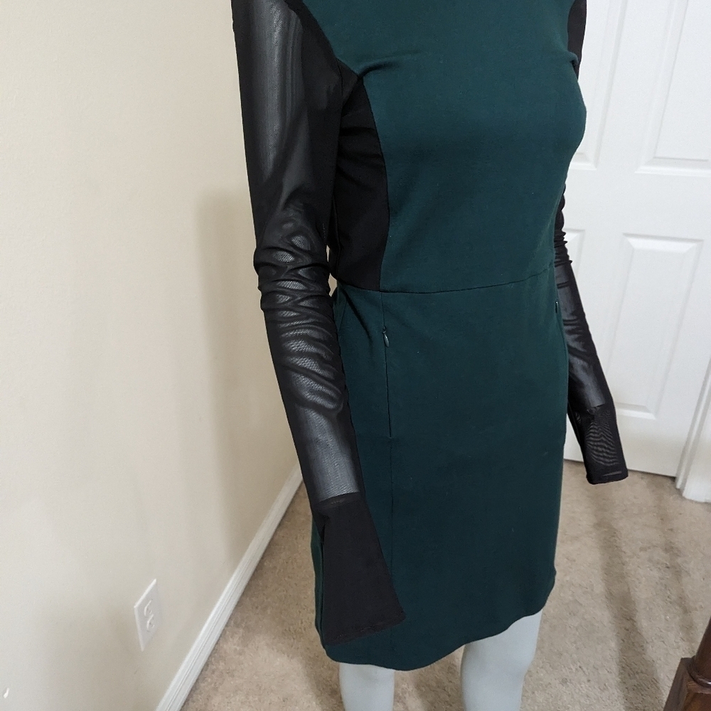 Kenneth Cole size 2 green & black dress - Picture 2 of 8